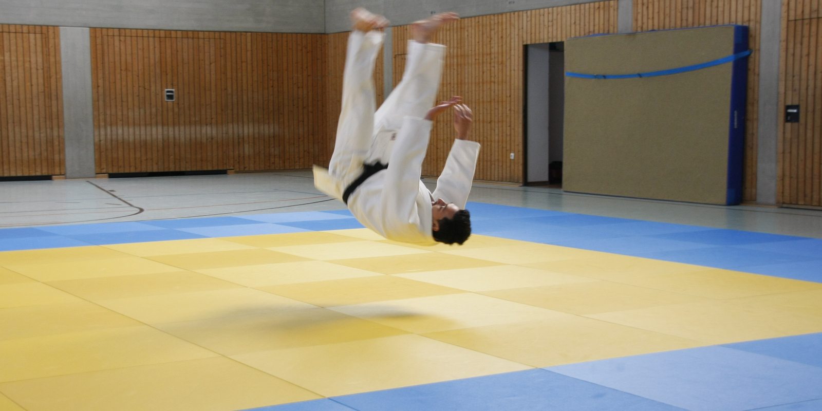 Neue Matten für unsere Judokas