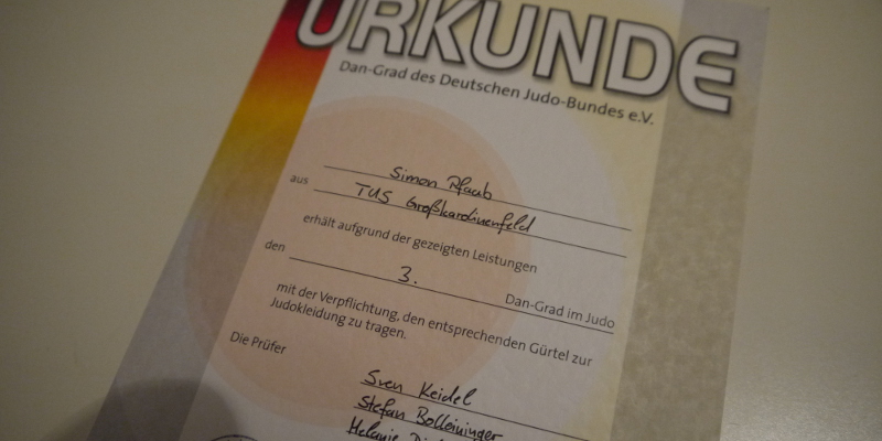 Der zweite Dritte Dan in Großkaro